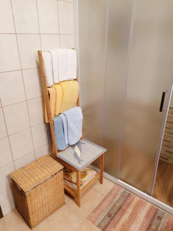 Apartman Lori Laurana Esterno foto