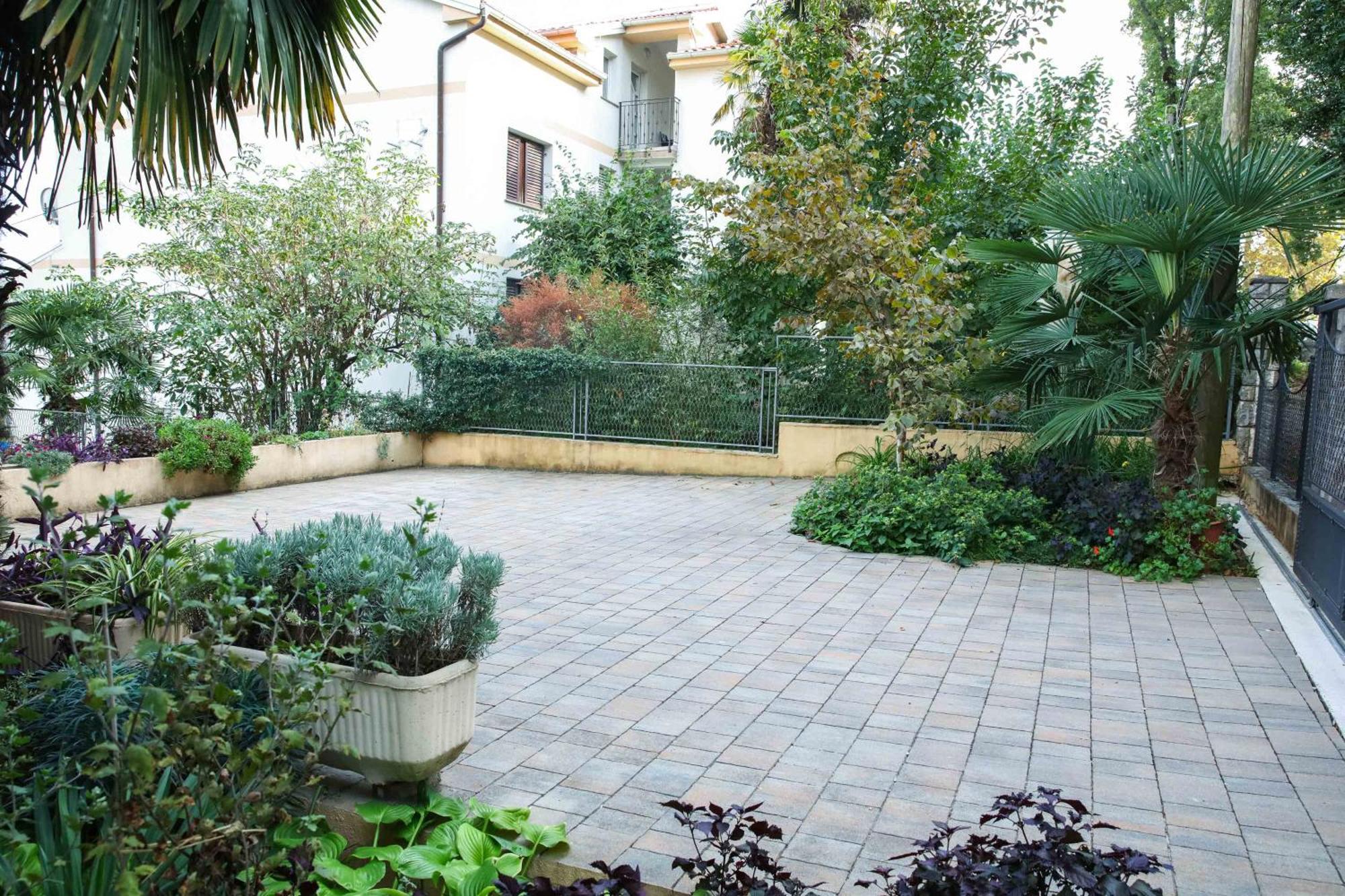 Apartman Lori Laurana Esterno foto